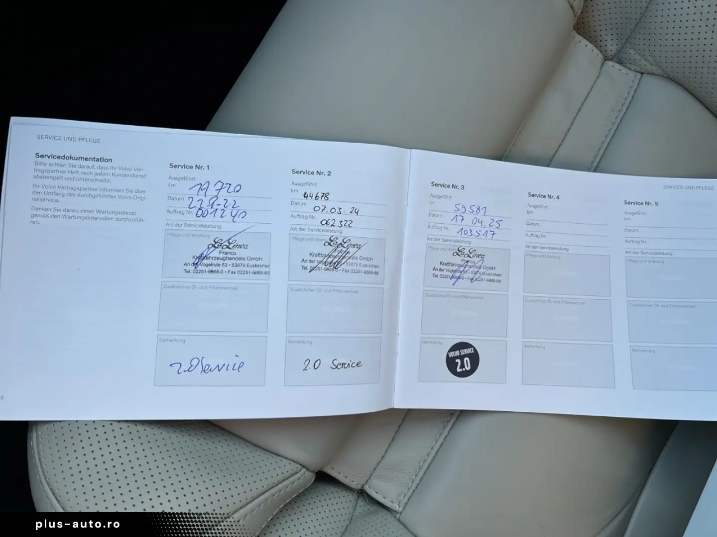 VOLVO XC90 B5 R-Design AHK Pano Four-C StHz HuD 22Zoll