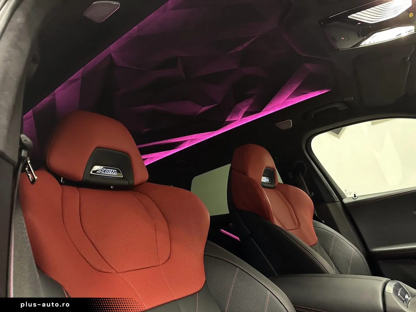 BMW XM Label Red Carbon B&W Black Frozen 23 Zoll AHK