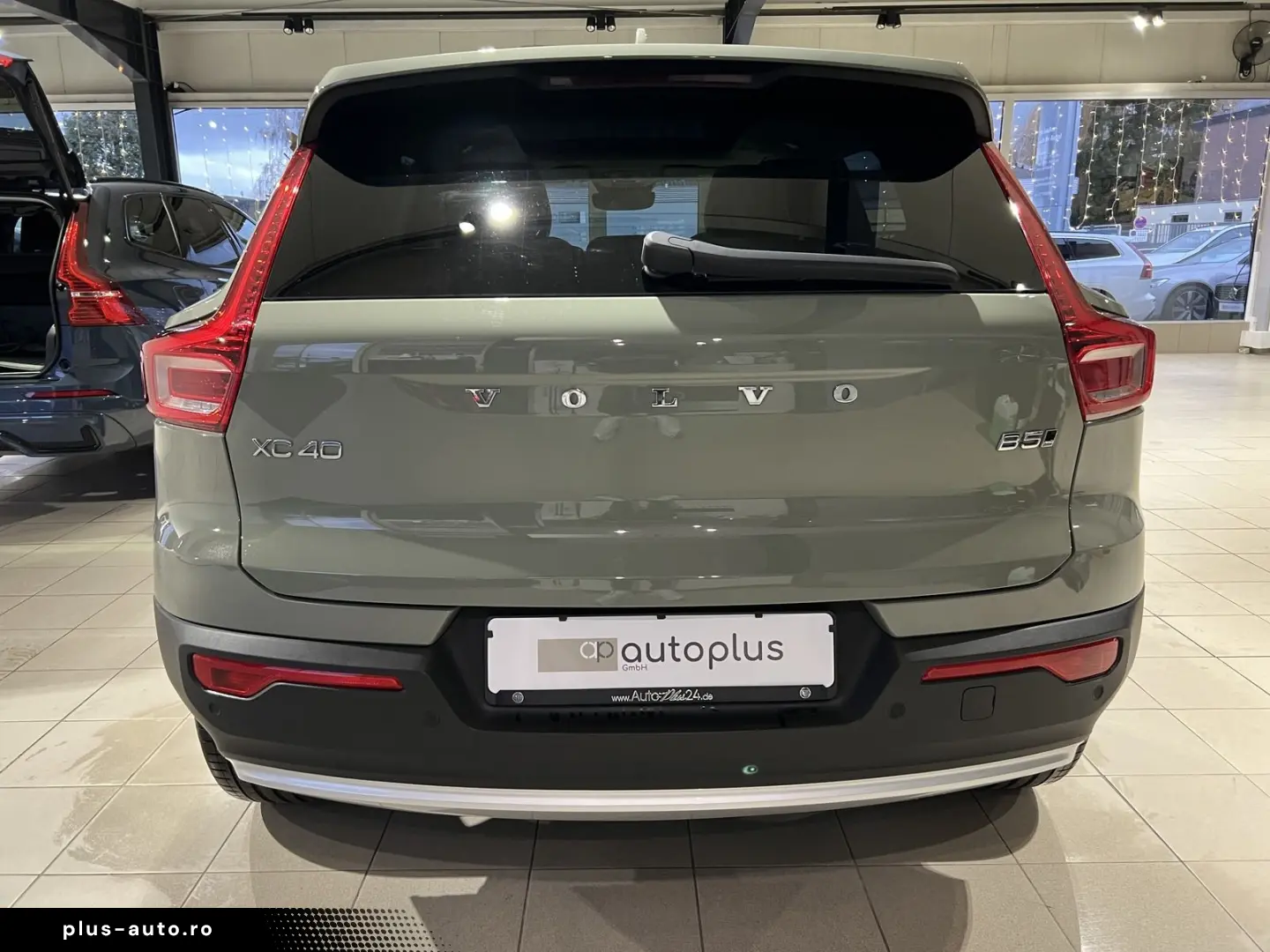 VOLVO XC40 B5 Ultimate Bright AWD ACC BLIS 360  AHK