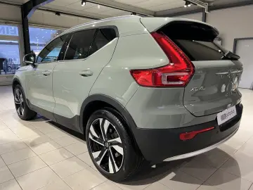 VOLVO XC40 B5 Ultimate Bright AWD ACC BLIS 360  AHK