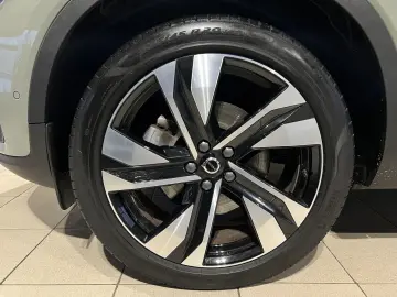 VOLVO XC40 B5 Ultimate Bright AWD ACC BLIS 360  AHK