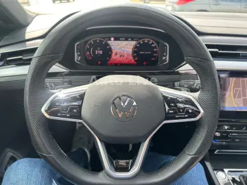VW Arteon 2.0 TSI