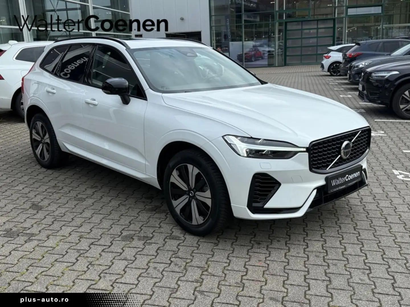 VOLVO XC60 T6 AWD Recharge Plus Dark Fahrerassistenz-P