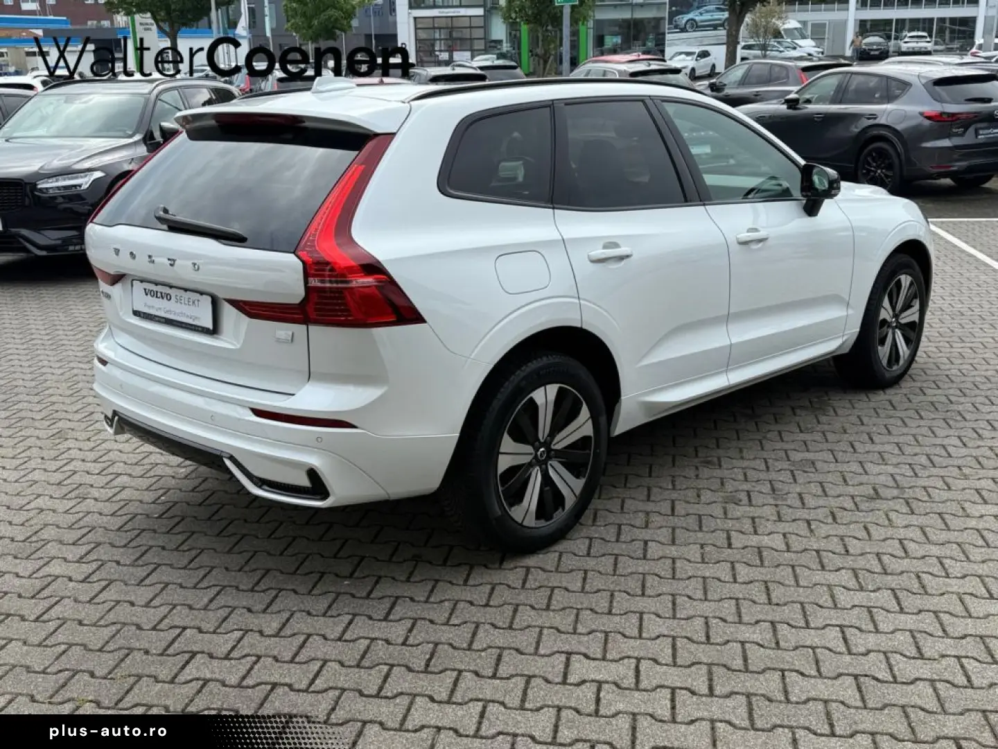 VOLVO XC60 T6 AWD Recharge Plus Dark Fahrerassistenz-P
