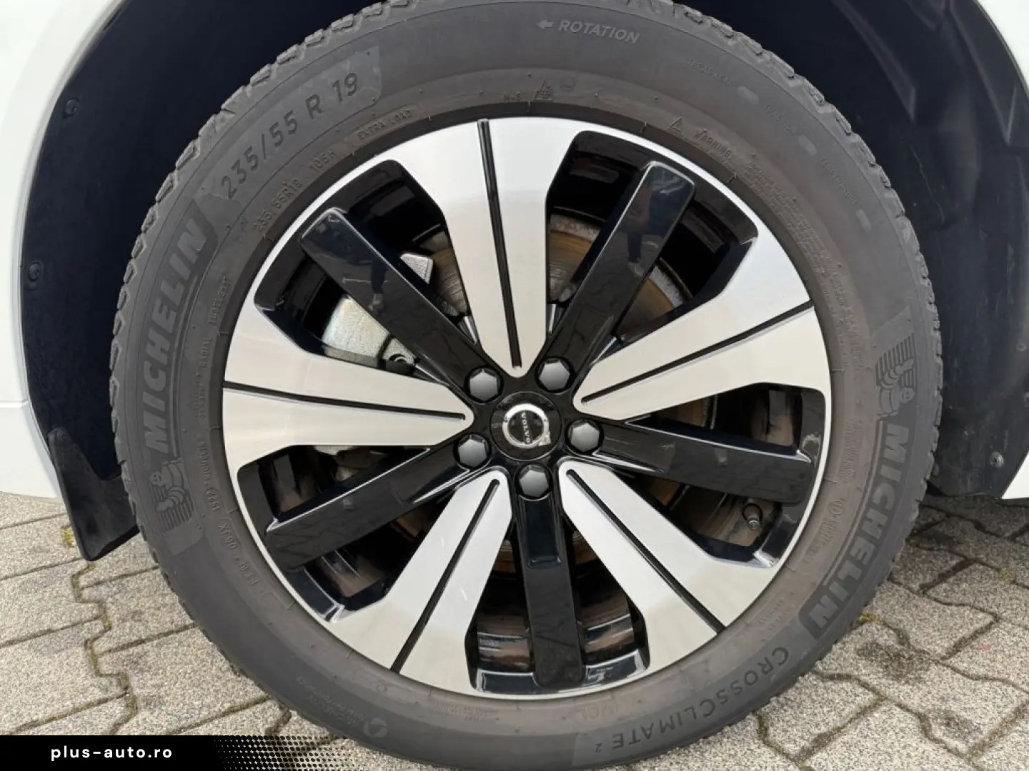 VOLVO XC60 T6 AWD Recharge Plus Dark Fahrerassistenz-P