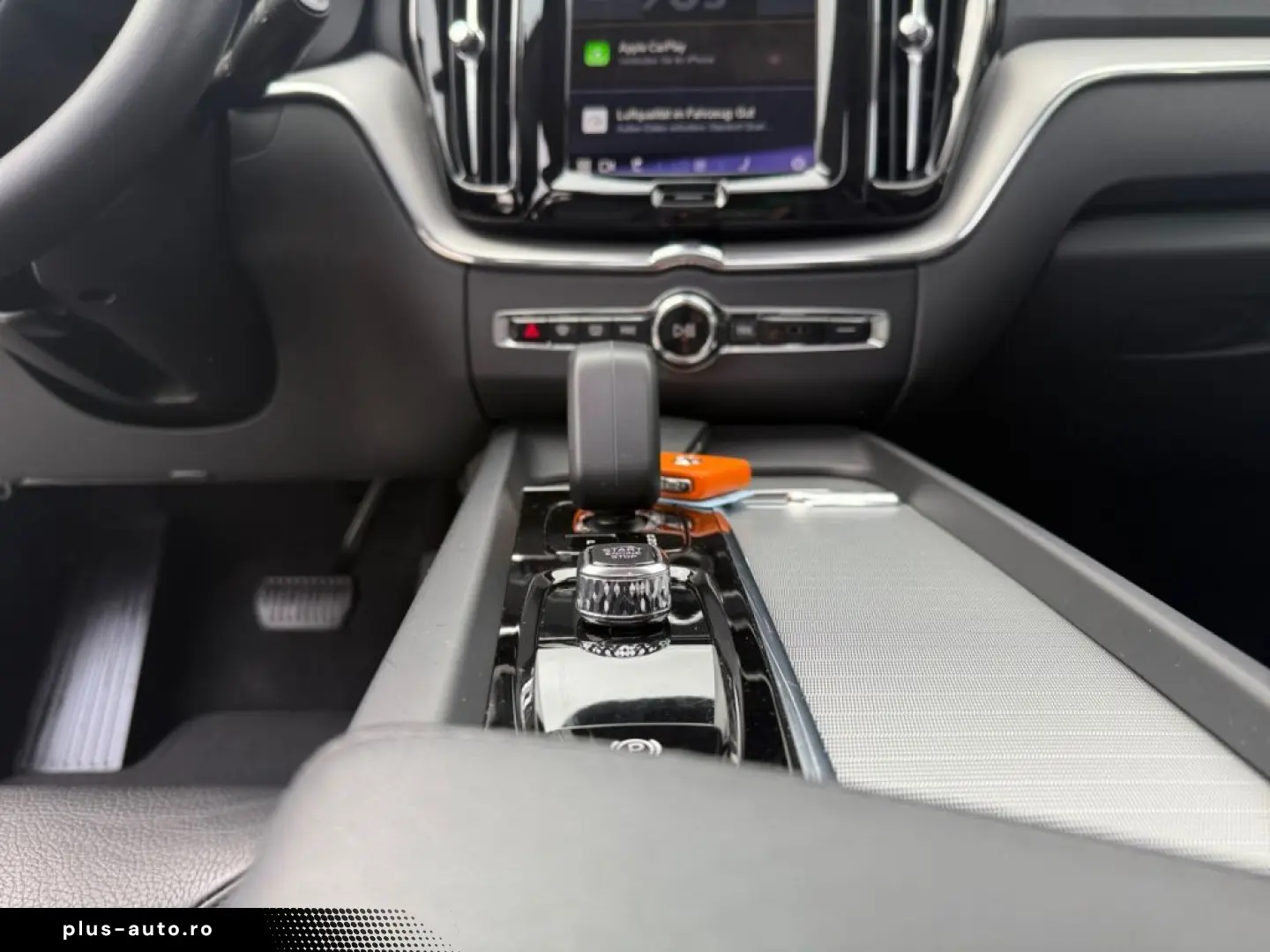 VOLVO XC60 T6 AWD Recharge Plus Dark Fahrerassistenz-P