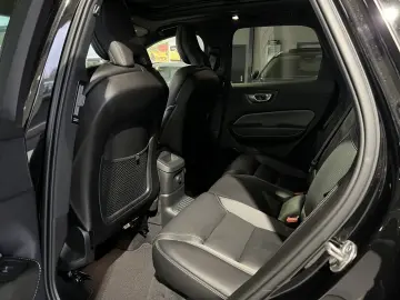 VOLVO XC60 T6 Inscription Recharge AWD Kamera Memory