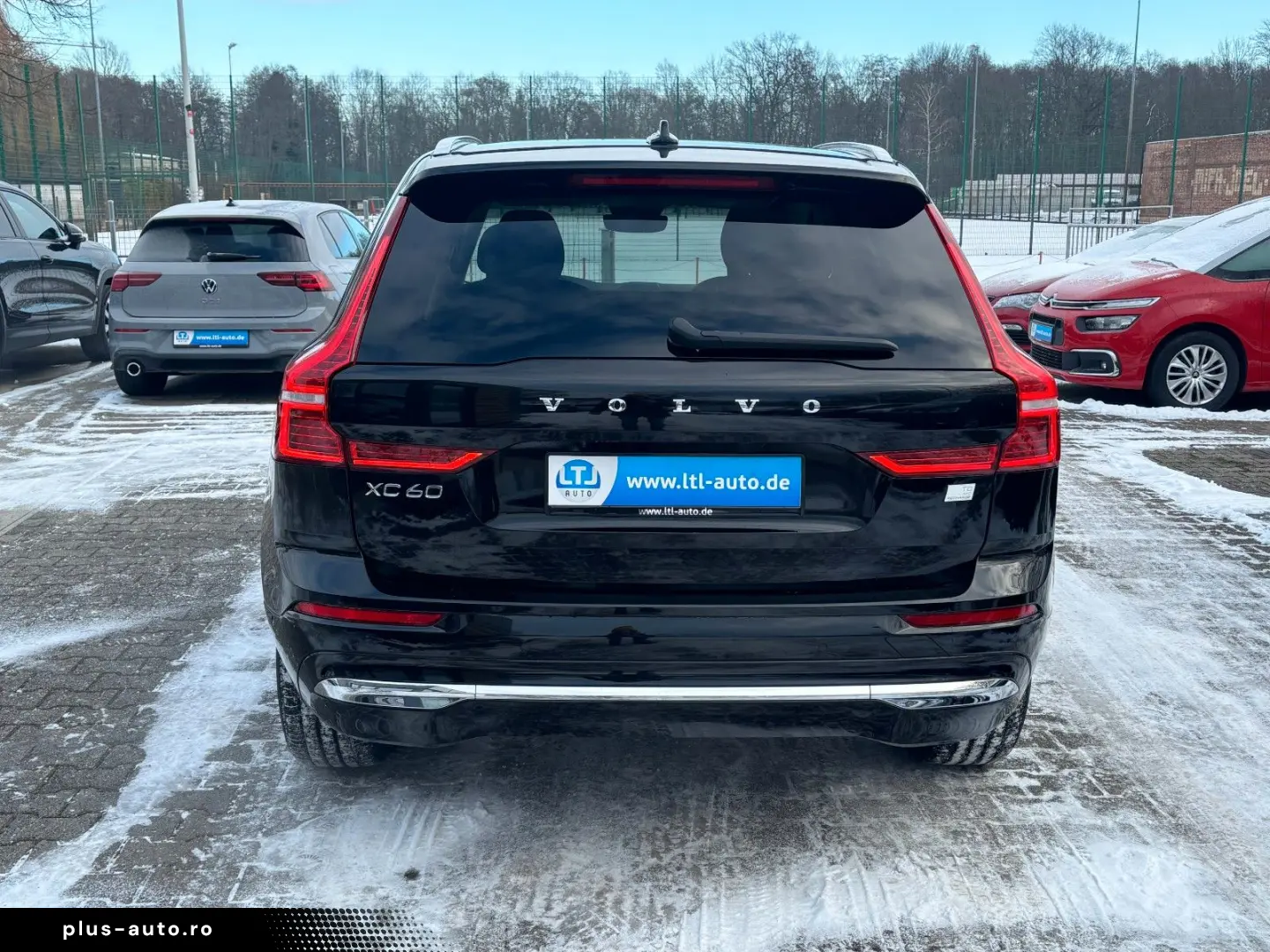 VOLVO XC60 T8 Ultimate Plug-InHybrid AWD Panorama