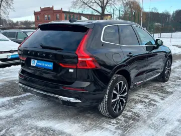 VOLVO XC60 T8 Ultimate Plug-InHybrid AWD Panorama