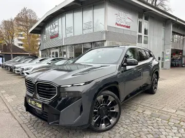 BMW XM 4.4 360  AHK MASSAGE HEAD-UP 23  B&W CARBON