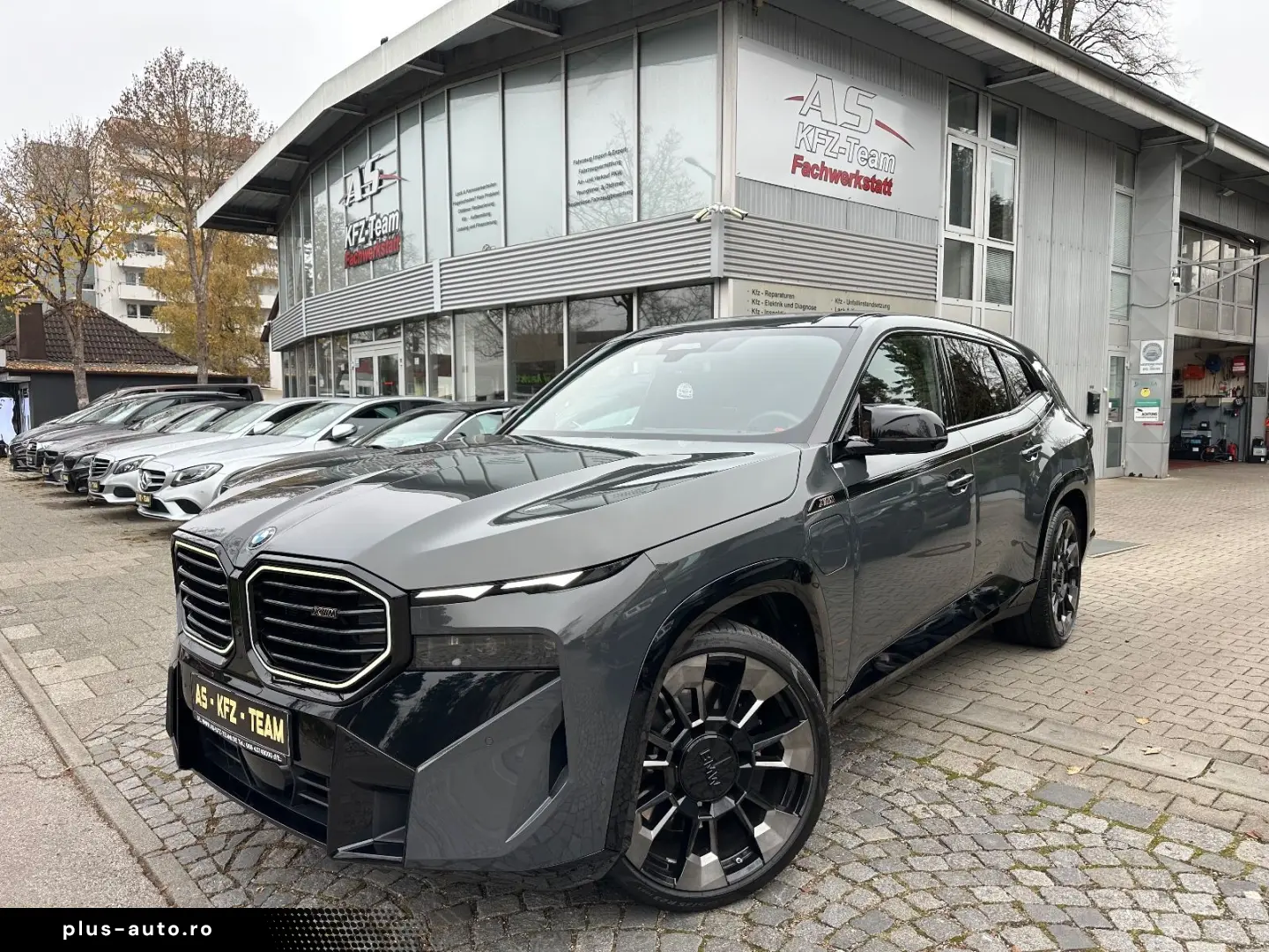 BMW XM 4.4 360  AHK MASSAGE HEAD-UP 23  B&W CARBON