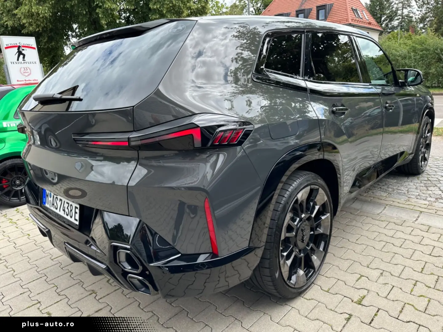 BMW XM 4.4 360  AHK MASSAGE HEAD-UP 23  B&W CARBON