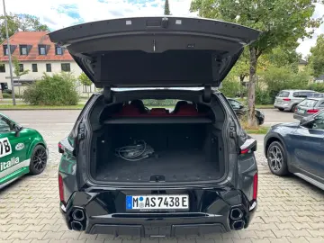 BMW XM 4.4 360  AHK MASSAGE HEAD-UP 23  B&W CARBON