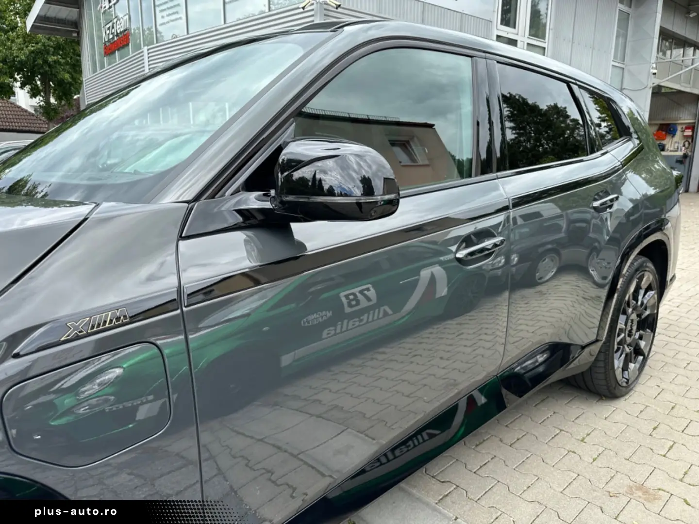 BMW XM 4.4 360  AHK MASSAGE HEAD-UP 23  B&W CARBON