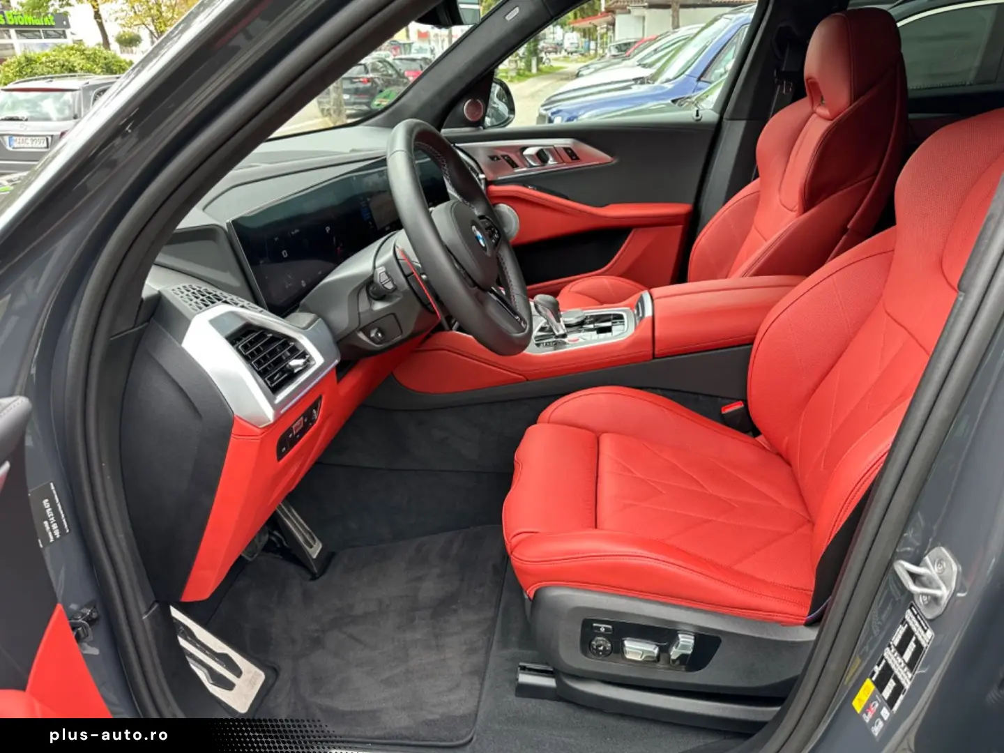 BMW XM 4.4 360  AHK MASSAGE HEAD-UP 23  B&W CARBON