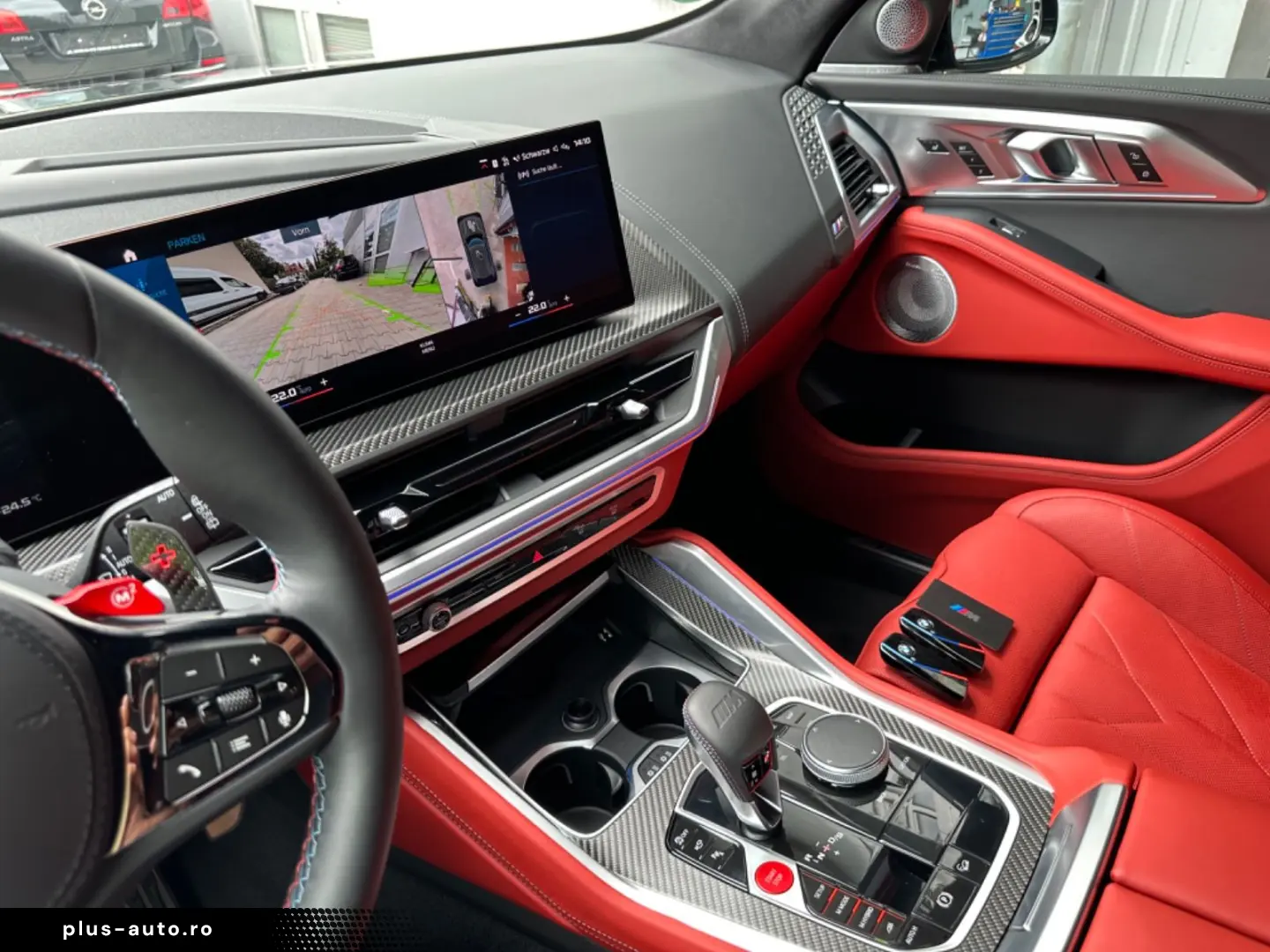 BMW XM 4.4 360  AHK MASSAGE HEAD-UP 23  B&W CARBON