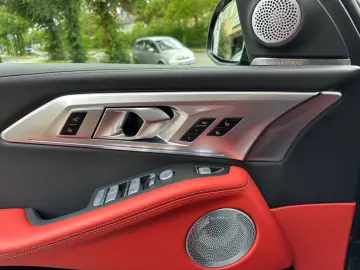 BMW XM 4.4 360  AHK MASSAGE HEAD-UP 23  B&W CARBON