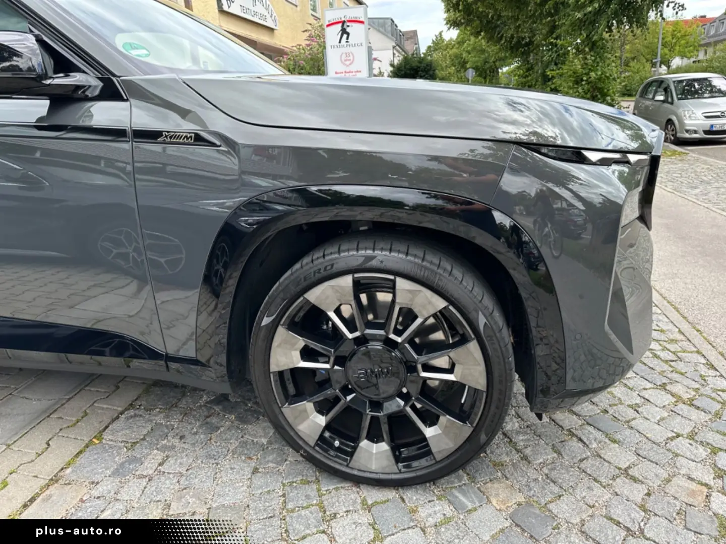 BMW XM 4.4 360  AHK MASSAGE HEAD-UP 23  B&W CARBON