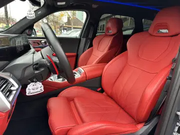 BMW XM 4.4 360  AHK MASSAGE HEAD-UP 23  B&W CARBON