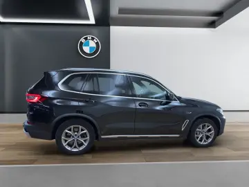 BMW X5 xDrive45e [xLine  Laser  DA Prof.  RFK  AHK]
