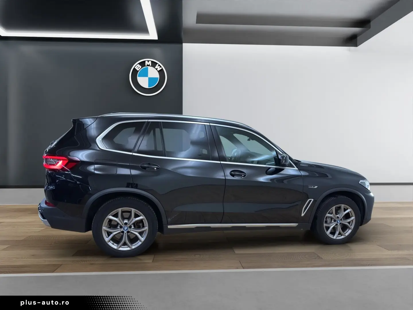 BMW X5 xDrive45e [xLine  Laser  DA Prof.  RFK  AHK]