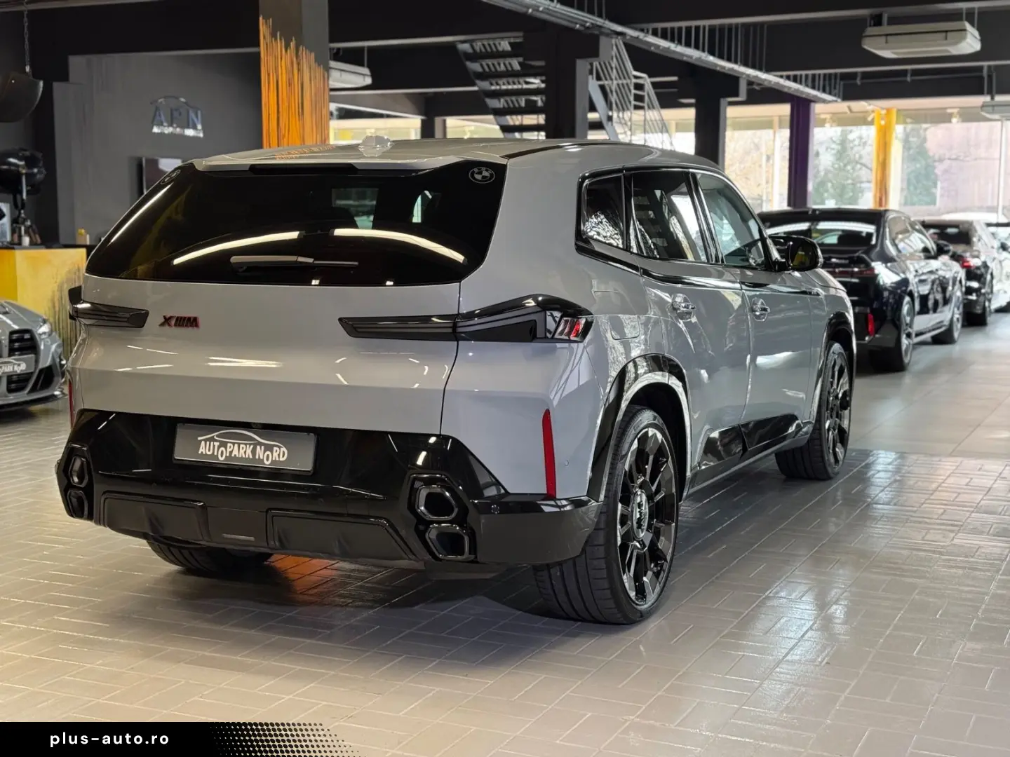 BMW XM Label~BOWERS&WILKIN~HUD~KAMERA 360 ~23