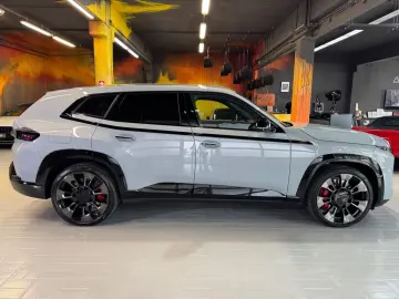 BMW XM Label~BOWERS&WILKIN~HUD~KAMERA 360 ~23