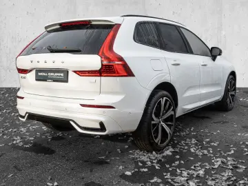 VOLVO XC60 T6 Twin Engine AWD R Design Plug-In Pano 36