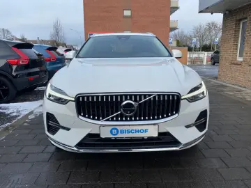VOLVO XC60 T6 Plus Bright Plug-In Hybrid 360 Harman Ka