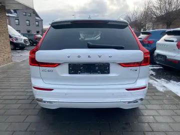 VOLVO XC60 T6 Plus Bright Plug-In Hybrid 360 Harman Ka