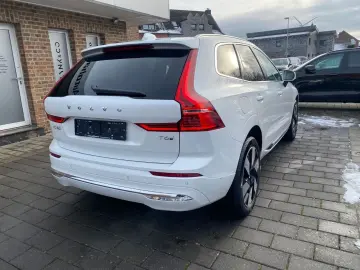 VOLVO XC60 T6 Plus Bright Plug-In Hybrid 360 Harman Ka