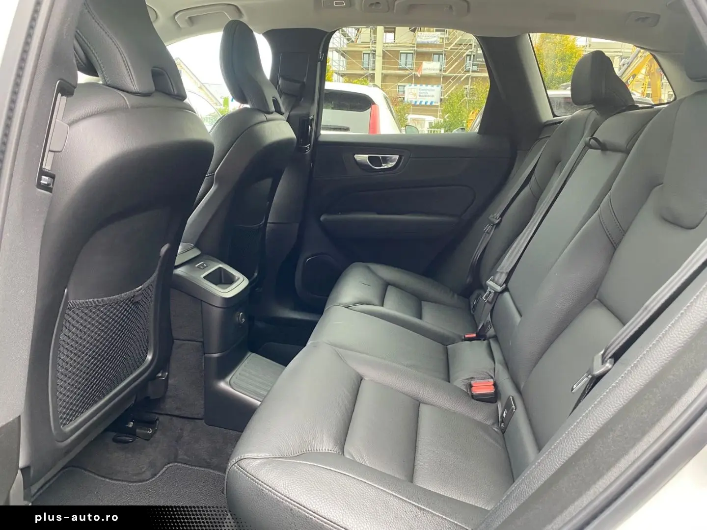 VOLVO XC60 T6 Plus Bright Plug-In Hybrid 360 Harman Ka