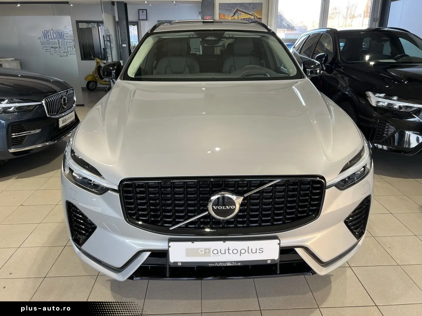 VOLVO XC60 T8 Ultimate Dark Recharge AWD ACC HeadUp