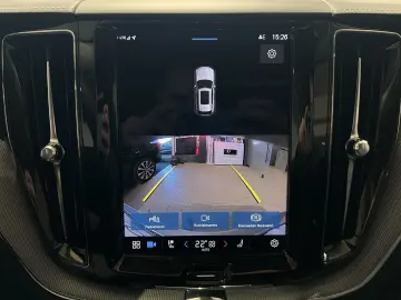 VOLVO XC60 T8 Ultimate Dark Recharge AWD ACC HeadUp