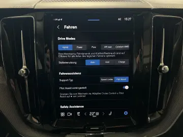 VOLVO XC60 T8 Ultimate Dark Recharge AWD ACC HeadUp