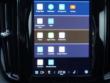 VOLVO XC60 Plus Dark T6 AWD Plug-in Alarm 360  Pano