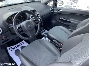 Opel Corsa 2009-AUTOMATA-Benzina 1.2