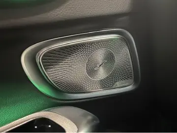 MERCEDES-BENZ CLE 300 4Matic AMG Line Premium Plus HUD Pano