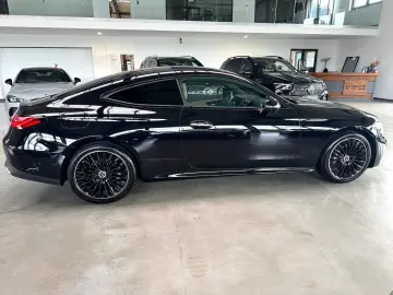 MERCEDES-BENZ CLE 300 4M AMG Line Premium Night Pano&hellip;