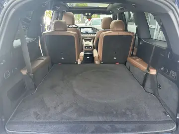 MERCEDES-BENZ GLS 350 d 4M