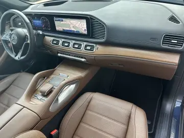 MERCEDES-BENZ GLS 350 d 4M