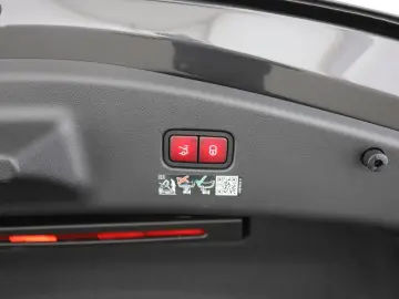 MERCEDES-BENZ CLE 300 4M  AMG Premium  Dig.Light Pan&hellip;