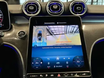 MERCEDES-BENZ CLE 300 e AMG NIGHT DiG L DISTR AMBIE MEM PANO