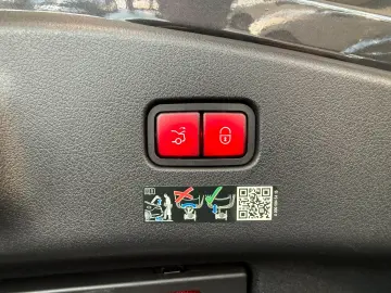 MERCEDES-BENZ CLE 300 4M Coupé AMG PREMIUM-DISTRONIC&hellip;