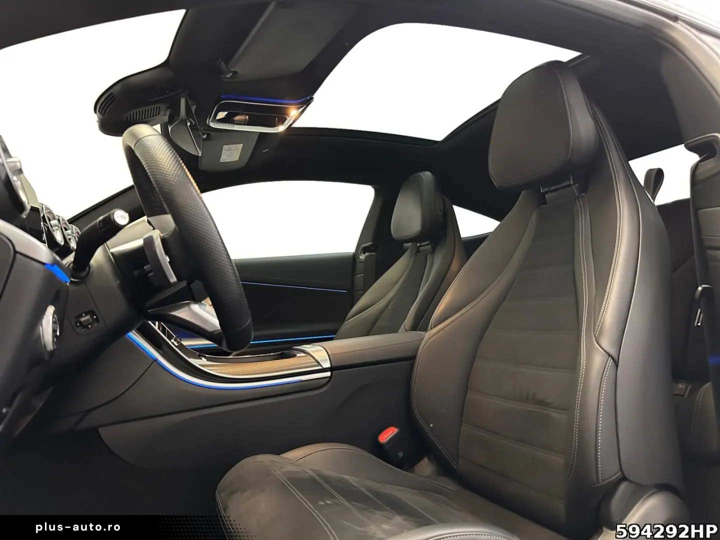 MERCEDES-BENZ CLE 300 4M Coupé AMG  Pano Memory 360 &hellip;