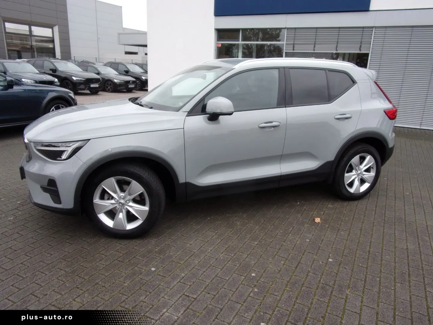 VOLVO XC 40 T2 Core 2WD