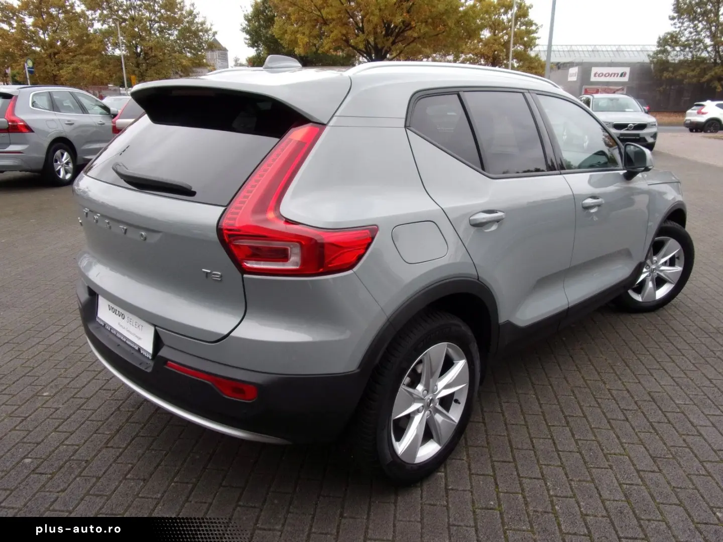 VOLVO XC 40 T2 Core 2WD