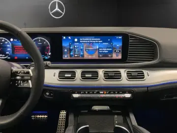 MERCEDES-BENZ GLS 350 d 4M AMG