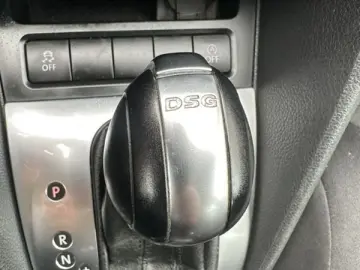 Volkswagen Golf 6 An 2012 AUTOMATA 1.2Tsi