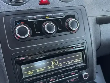 Volkswagen Caddy Maxi 7 Locuri-2013 1.6TDI